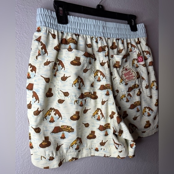 Magellan Fish Gear Shiner Campfire Life 50 UPF Shorts Women’s Medium - Picture 4 of 11